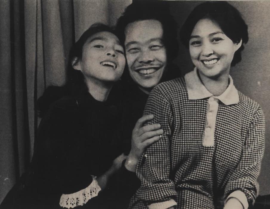 Sin-May Roy Zao, Zao Wou-Ki and May Zao
(from left to right)
Courtesy of Mrs Sin-May Roy Zao
左起：趙善美、趙無極及陳美琴
圖片由趙善美女士提供
