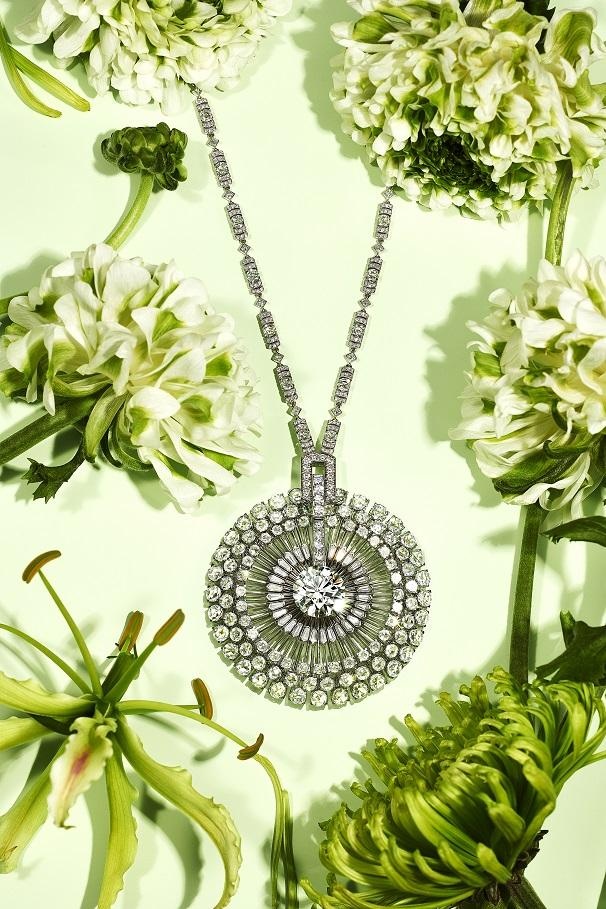Tiffany & Co. Blue Book Botanica Dandelion aquamarine and diamonds necklace
