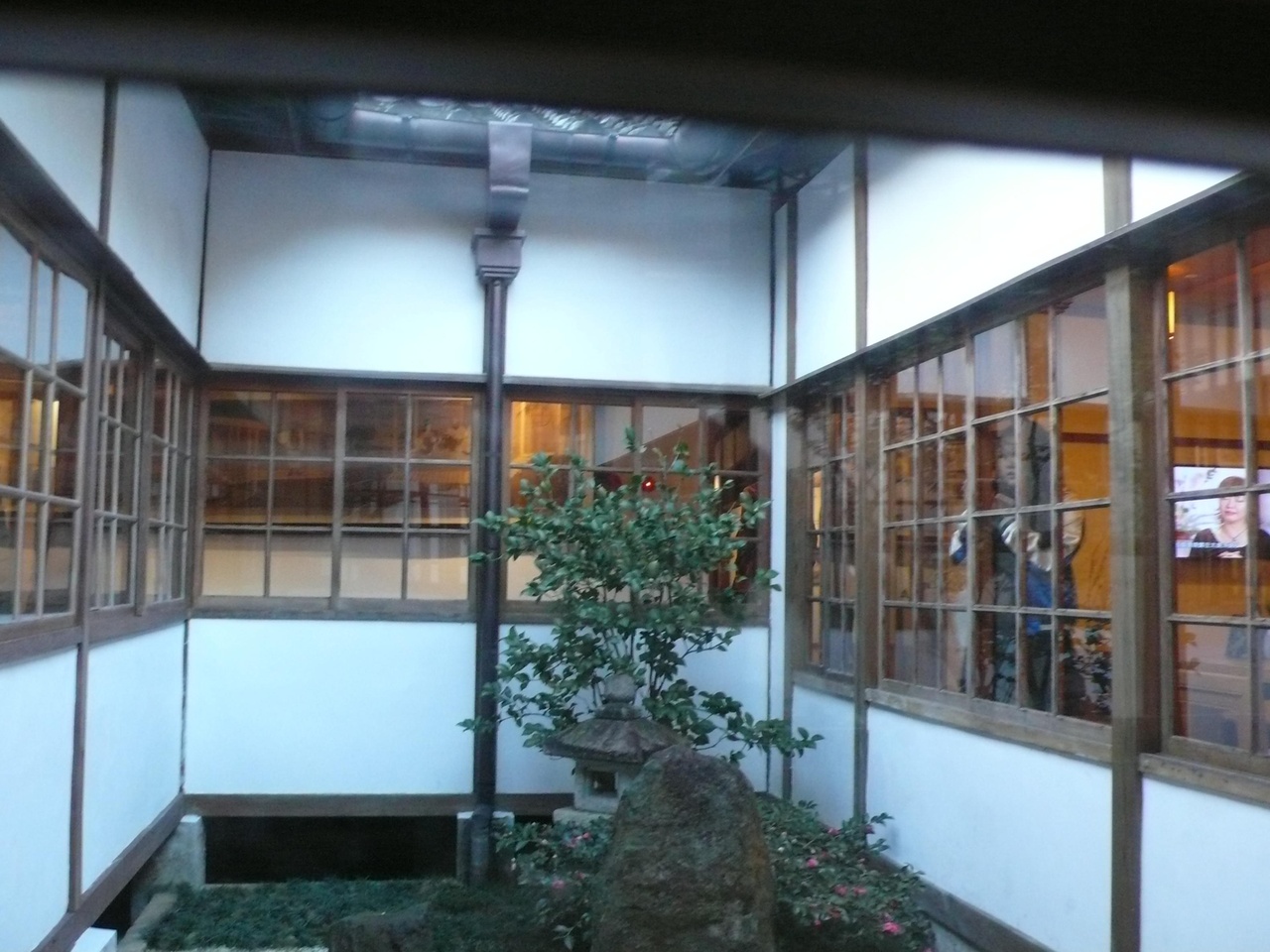 北投文物館可能是台灣最完整日式百年建築,怪不得要收入場費。