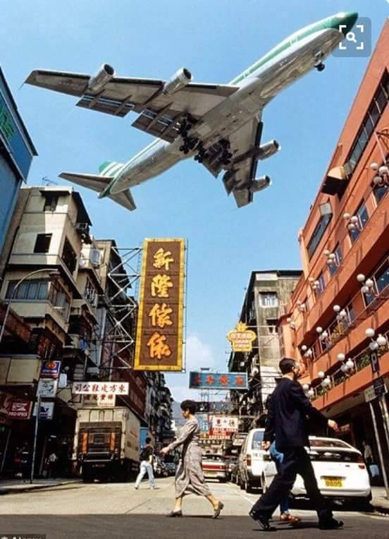1980年代每天在如此情況下生活。啟德機場運作至1998年7月6日。(網上圖片,無意侵犯版權)
