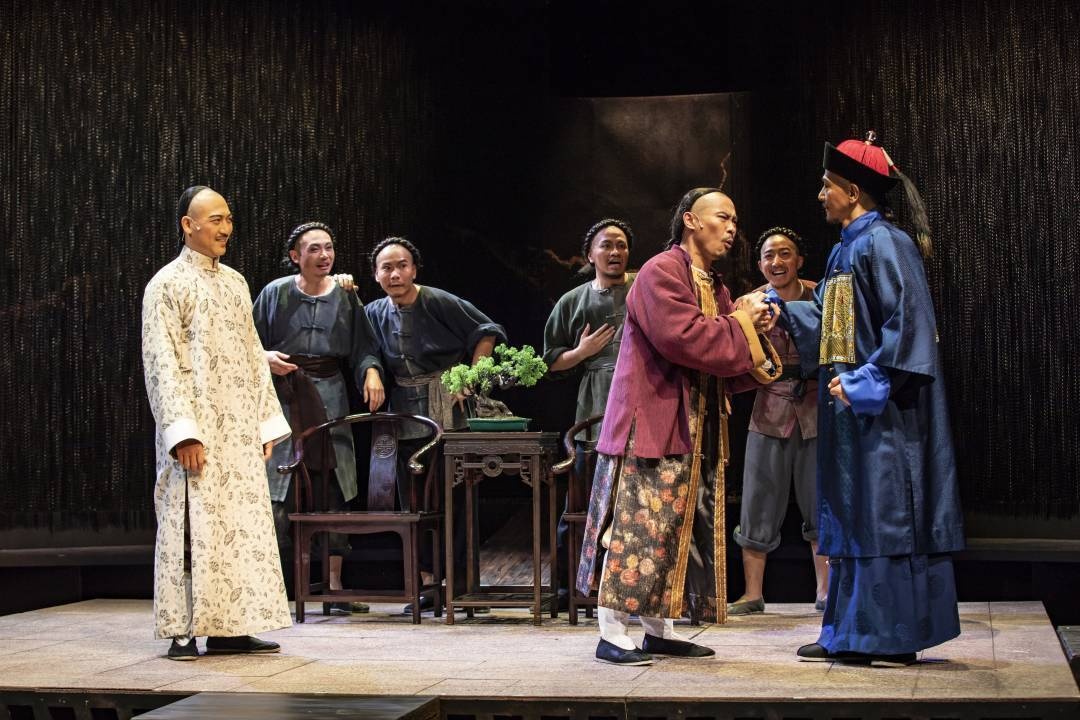 胡雪巖屹立在政商兩界,鋒頭一時無兩。