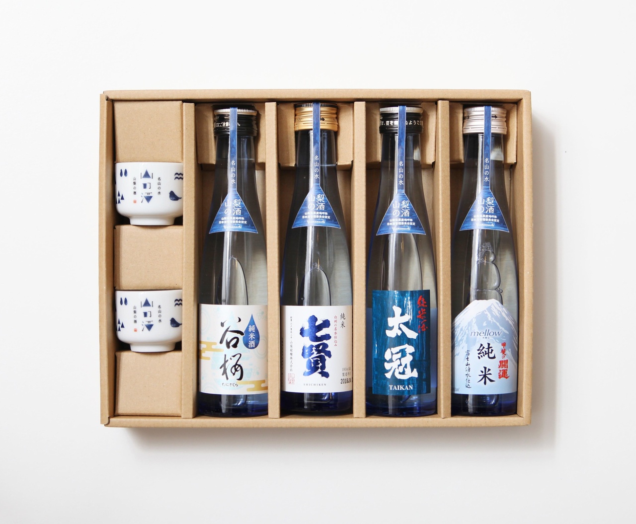 日本山梨縣四面環山，其中在富士山的環繞下，標高 2,000至3,000m，擁有豐富的水資源。山梨風味富饒的產酒，正是以在「名山」所孕育出的「名水」而釀造的產物。