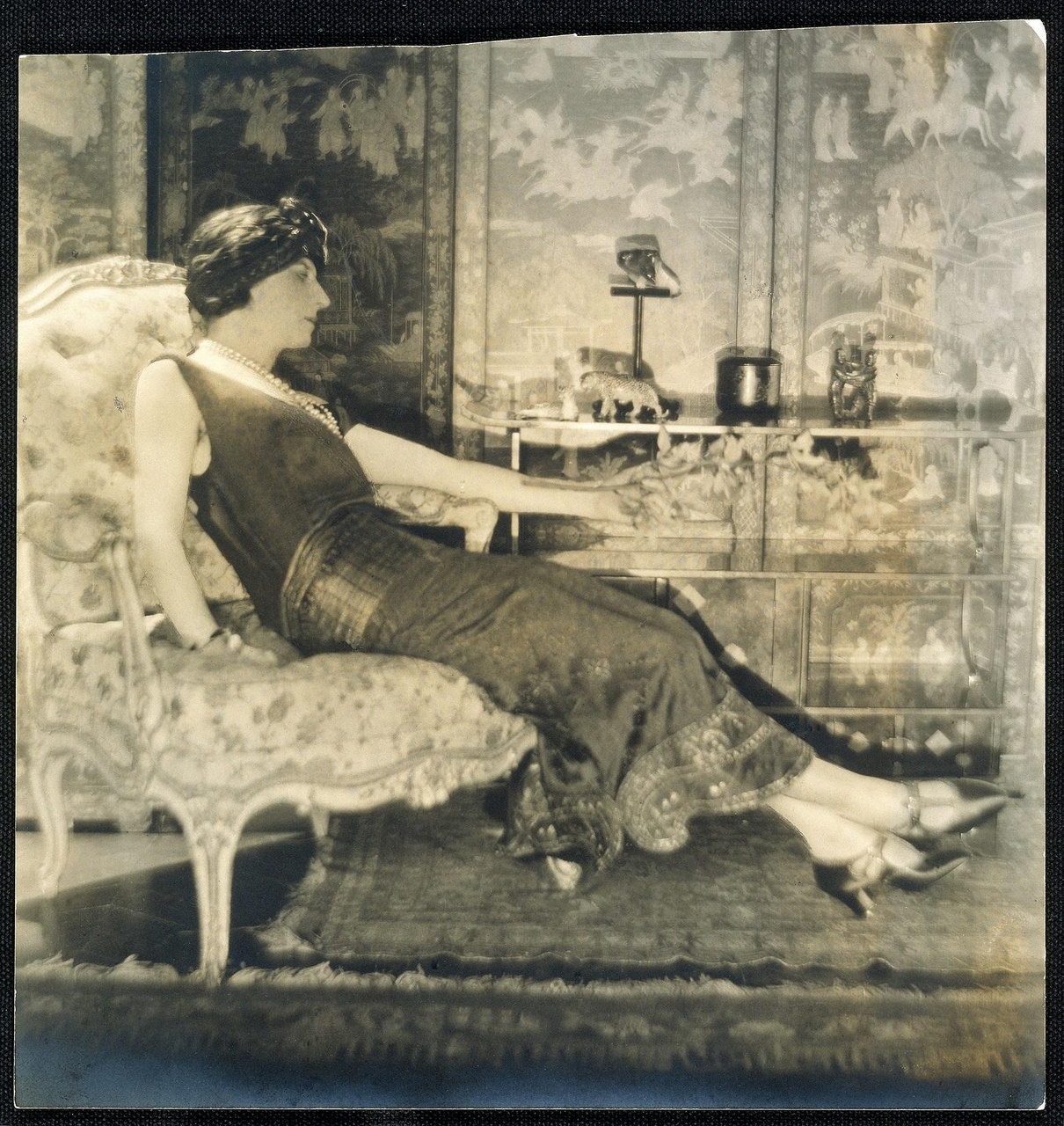 貞．杜桑，由德．梅耶男爵（Baron de Meyer）拍攝，1923年。阿道夫．德．梅耶男爵（Baron Adolph de Meyer） © Cartier