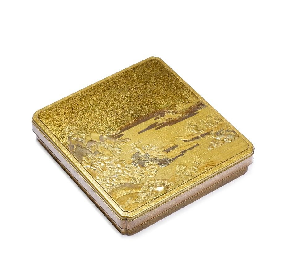 拍品216
17/18世紀 樓閣山水図蒔繪硯箱,無銘
估價:8,000 - 9,000英鎊